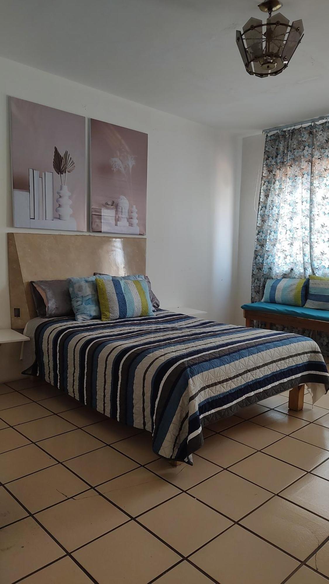 Habitacion Privada En Casa De Huespedes グアダラハラ エクステリア 写真
