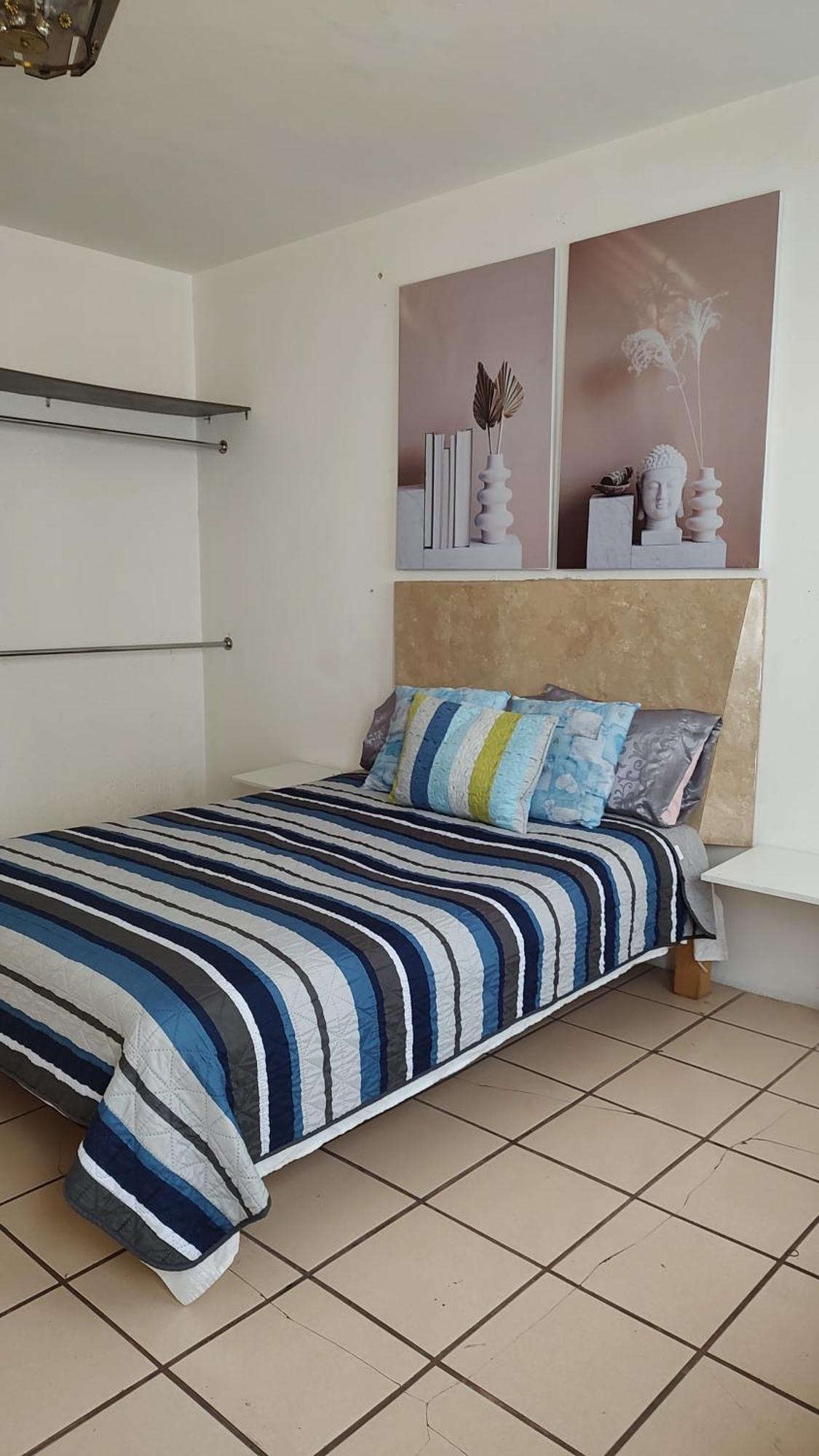 Habitacion Privada En Casa De Huespedes グアダラハラ エクステリア 写真